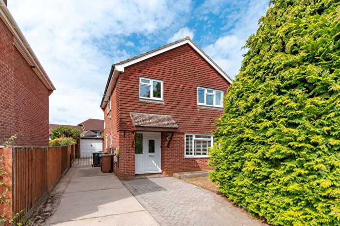 4 Bedroom Detached House For Sale In Sandford Close, Abingdon, OX14