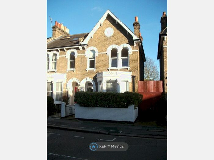 3 Bedroom Semi-Detached House To Rent In Algernon Road, London, SE13