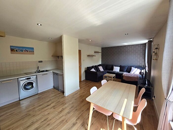 2 Bedroom Flat To Rent In Merkland Lane, City Centre, Aberdeen, AB24