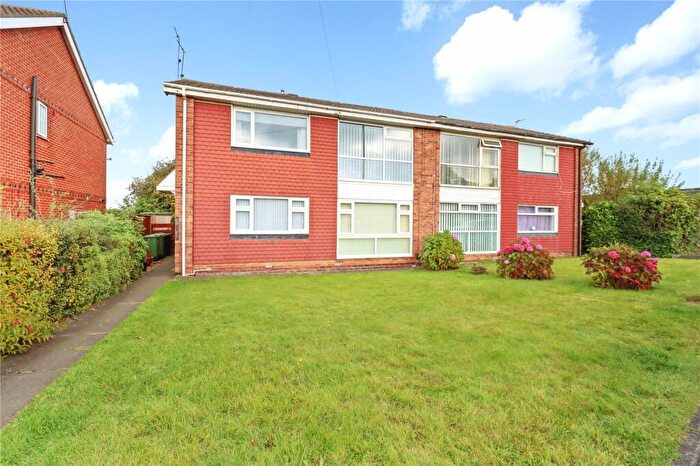 2 Bedroom Flat To Rent In Sevenoaks Drive, Sunderland, Tyne And Wear, SR4