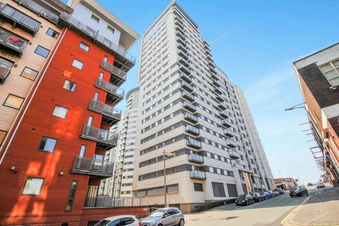 2 Bedroom Flat To Rent In Britton House, Green Quarter, Manchester, M4
