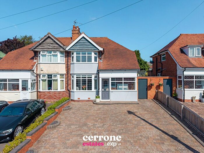 3 Bedroom Semi Detached House For Sale In The Meadway, Headless Cross, Redditch, B97