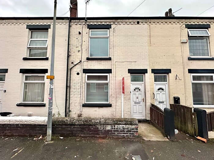 2 Bedroom Terraced House To Rent In Albert Street, Cadishead, Manchester, M44