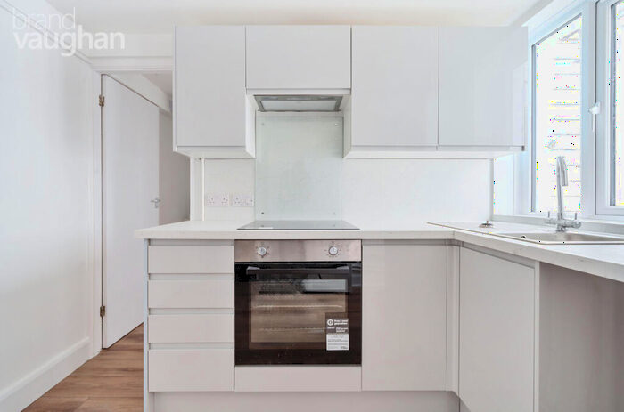 1 Bedroom Flat To Rent In Brunswick Road, Hove, East Sussex, BN3