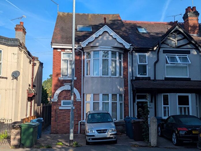 7 Bedroom Semi-Detached House For Sale In Sandon Road, Stafford, ST16