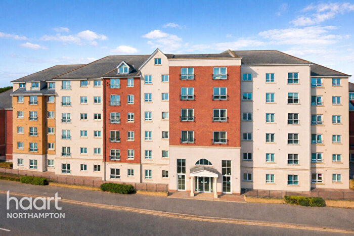 1 Bedroom Flat For Sale In Broad Street, Northampton, NN1