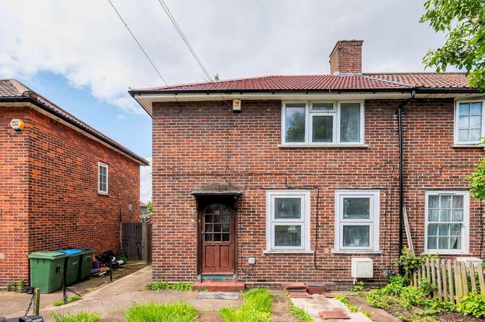 3 Bedroom Property To Rent In Greenbay Road, Charlton, London, SE7