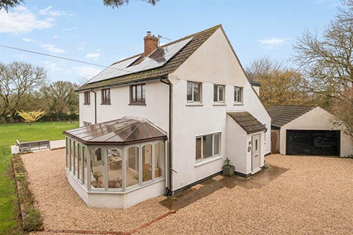 5 Bedroom Detached House For Sale In Upton Pyne, Exeter, EX5