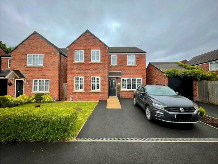 4 Bedroom House To Rent In Boniface Close, Bromborough Pool, Wirral, CH62