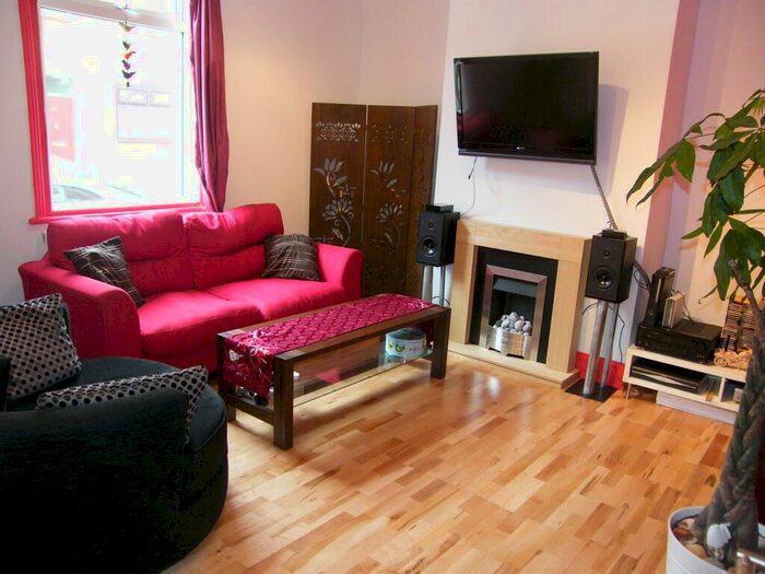 3 Bedroom House To Rent In Selbourne Street, Preston, PR1