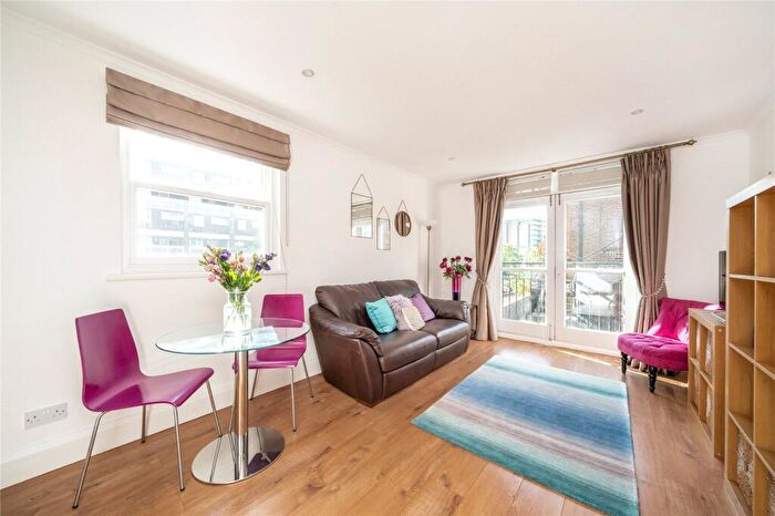 2 Bedroom Flat For Sale In Dunbridge Street, London, E2