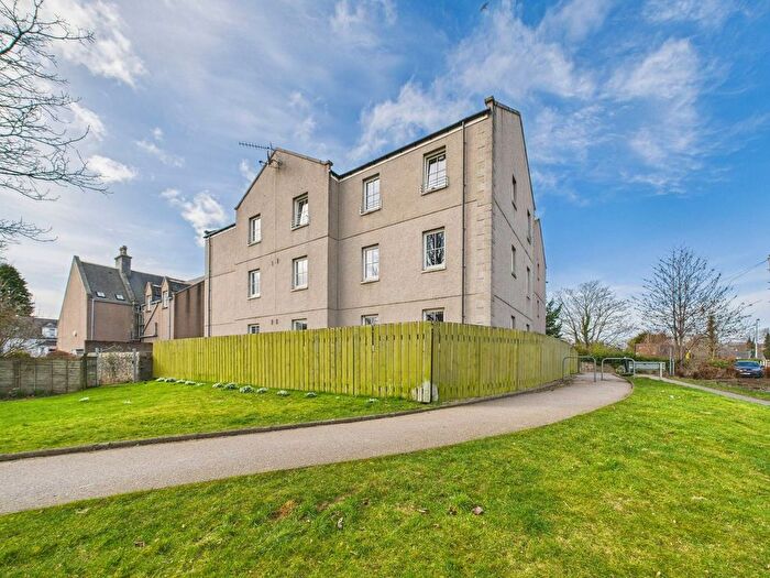 2 Bedroom Flat For Sale In Alford, AB33