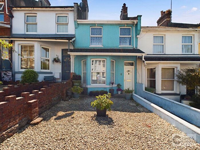 3 Bedroom Terraced House For Sale In Westbourne Road, Torquay, TQ1