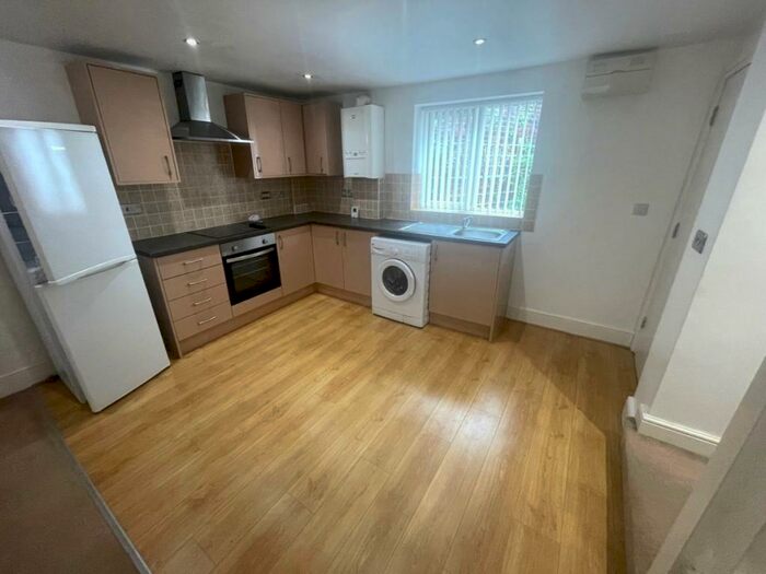 2 Bedroom Terraced House To Rent In Middlewood Road, Hillsborough, S6