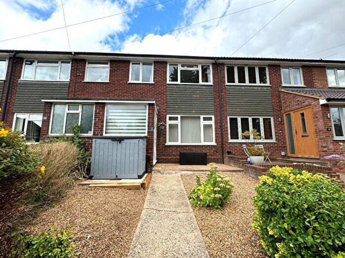 3 Bedroom Terraced House To Rent In Birchmead Close, St. Albans, Hertfordshire, AL3