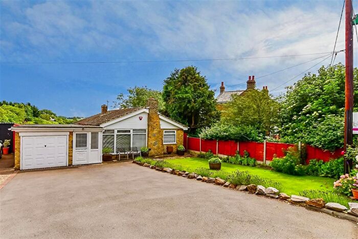 3 Bedroom Detached Bungalow For Sale In Durlock Road, Ash, Canterbury, Kent, CT3