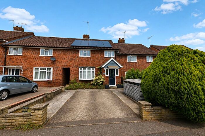 3 Bedroom Terraced House For Sale In Manor Close, Hertford, SG14