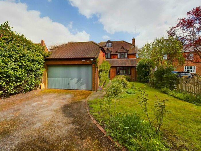 5 Bedroom Detached House For Sale In Granborough Road, North Marston, MK18