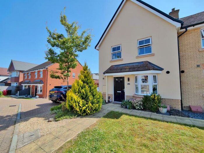 3 Bedroom House To Rent In The Poppies, Benfleet, SS7