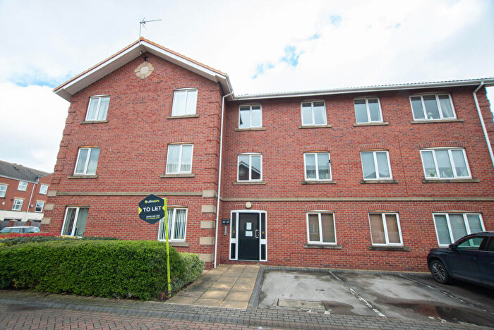 2 Bedroom Flat To Rent In Apartment, Galleon Court, HU9