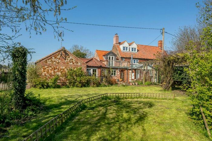 4 Bedroom Cottage For Sale In St. Andrews Lane, Congham, PE32