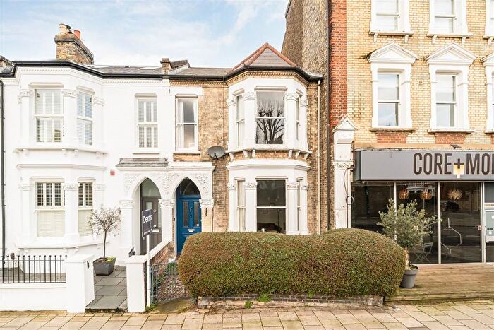 4 Bedroom Property For Sale In Abbeville Road, Clapham, SW4