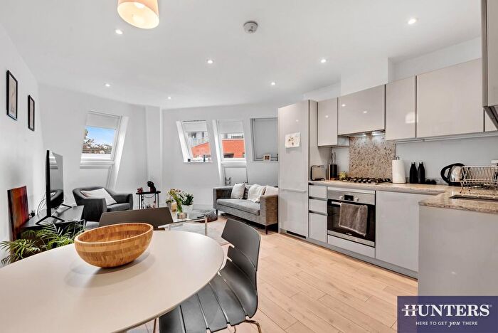 1 Bedroom Flat To Rent In Finchley Road, London, NW2