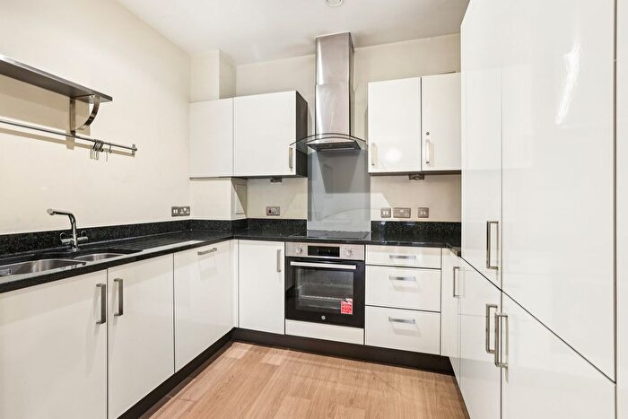 1 Bedroom Flat To Rent In Bollo Lane, Chiswick, London, W4