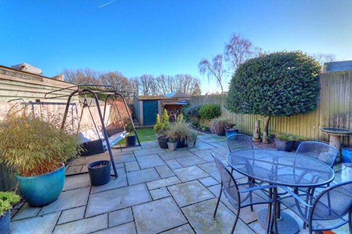2 Bedroom Semi-Detached House For Sale In Foresters, Water End, HP14