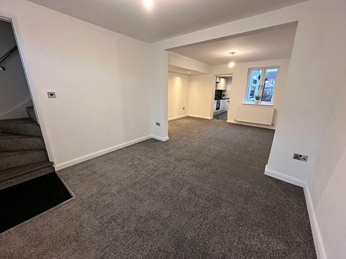 3 Bedroom Terraced House For Sale In Wilmot Road, Church Gresley, Swadlincote, DE11