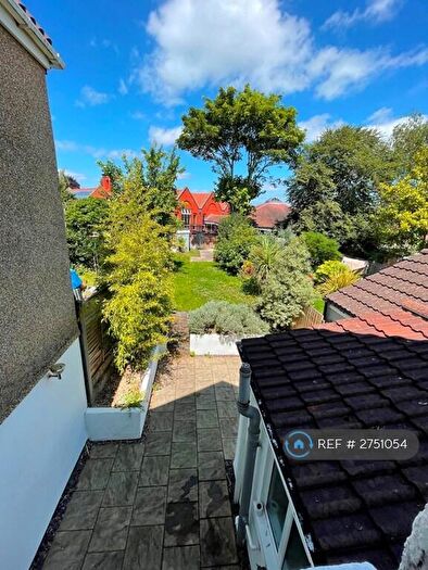 4 Bedroom Detached House To Rent In Bellevue Park, Bristol, BS4