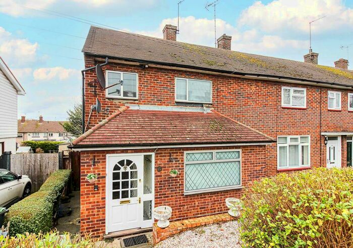 3 Bedroom Semi-Detached House To Rent In Colebrook Lane, Loughton, IG10