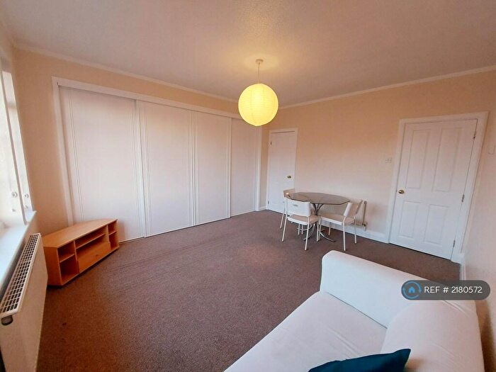 1 Bedroom Flat To Rent In Tyndalls Park Road, Bristol, BS8