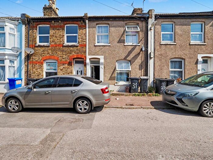 2 Bedroom Terraced House For Sale In Brockley Road, Margate, CT9