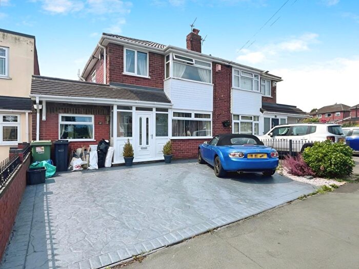 3 Bedroom Semi-Detached House To Rent In Paul Street, Bilston, WV14