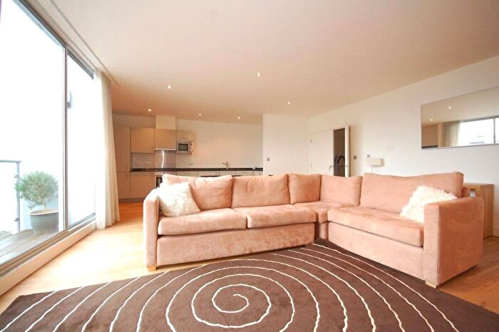 2 Bedroom Apartment To Rent In Dereham Place, London, EC2A