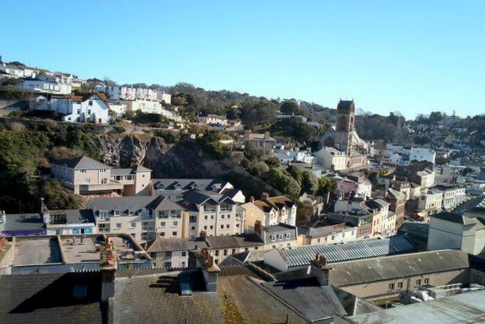 1 Bedroom Flat To Rent In Warren Road, Torquay, TQ2