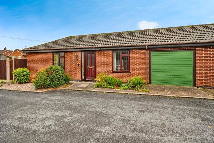 1 Bedroom Semi-Detached House For Sale In Strathaven Court, Spondon, Derby, DE21