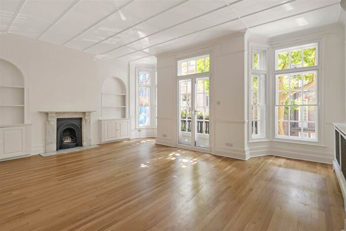 5 Bedroom Property To Rent In The Vale, London, SW3
