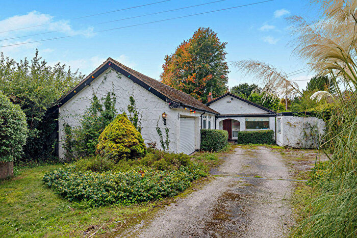 4 Bedroom Bungalow For Sale In Mill Lane, Tarporley, CW6