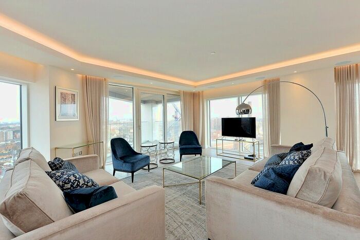 3 Bedroom Flat To Rent In Park Street, Fulham, SW6