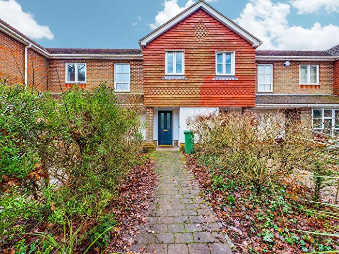 2 Bedroom Terraced House To Rent In Compton Lane, Horsham, RH13