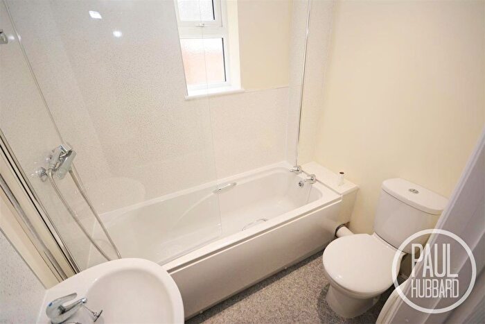 1 Bedroom Flat To Rent In Grove Road, Lowestoft, NR32
