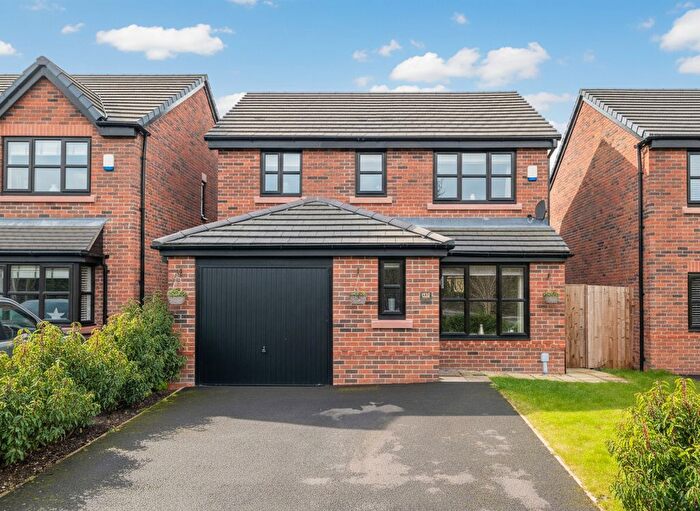 3 Bedroom Detached House For Sale In Orpington Place, Bamber Bridge, PR5