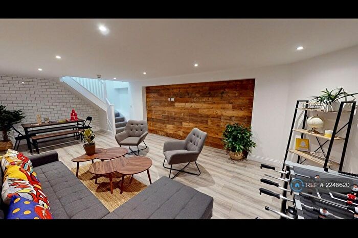 10 Bedroom End Of Terrace House To Rent In Manners Road, Southsea, PO4