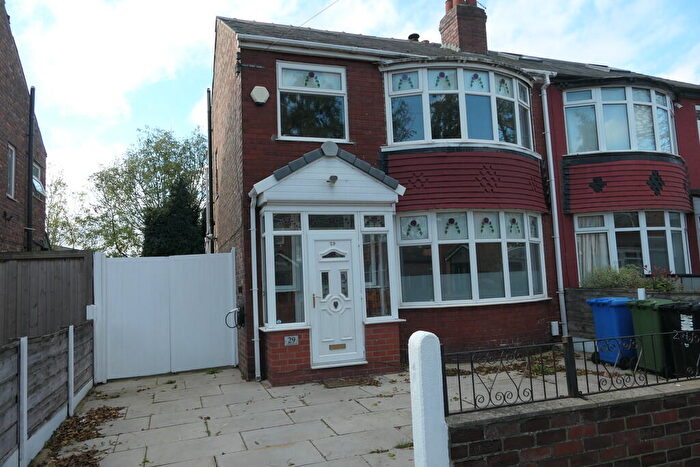 3 Bedroom Semi Detached House To Rent In Sutherland Road, Firswood, M16