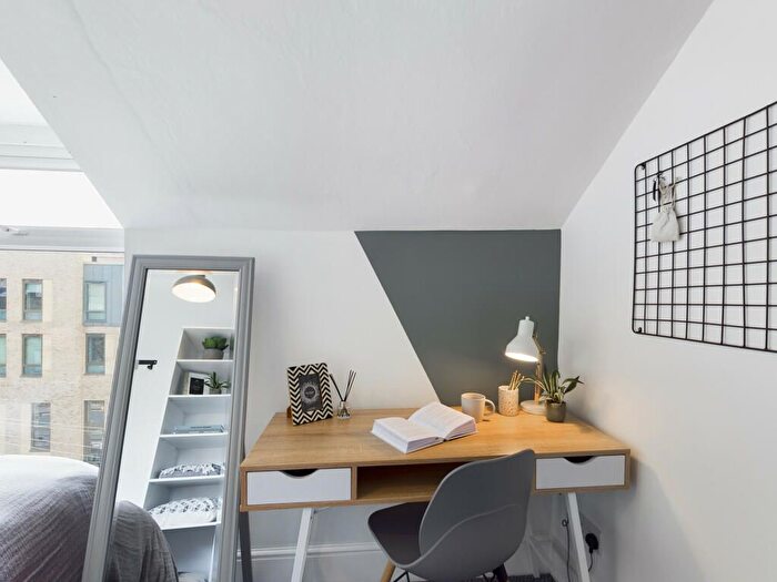 6 Bedroom Flat To Rent In West Parade, Lincoln, LN1