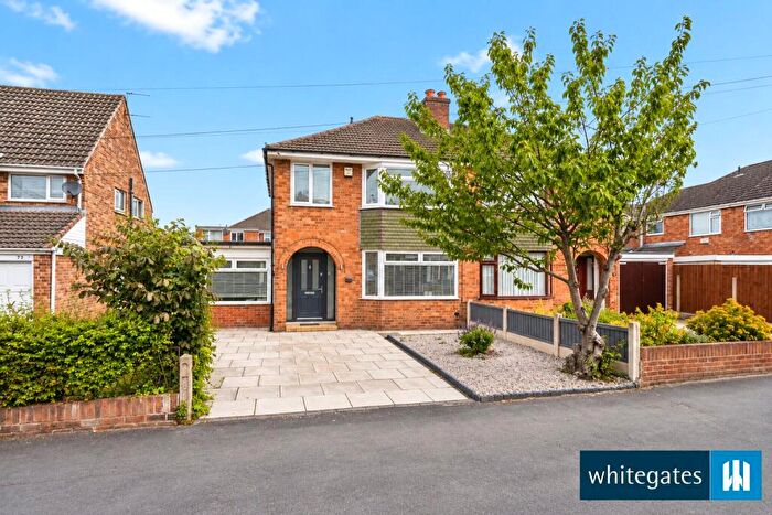 3 Bedroom Semi Detached House For Sale In Deyes Lane, Maghull, Merseyside, L31