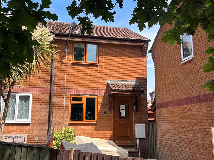 2 Bedroom Semi-Detached House For Sale In Prince Rupert Way, Heathfield, TQ12