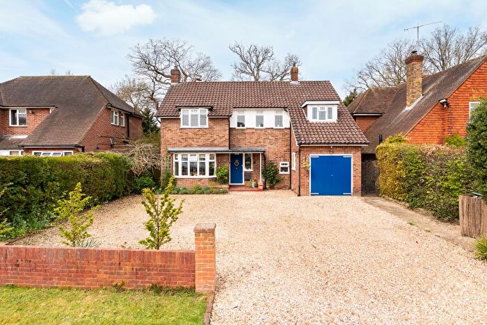 4 Bedroom Detached House For Sale In Bentsbrook Park, North Holmwood, RH5